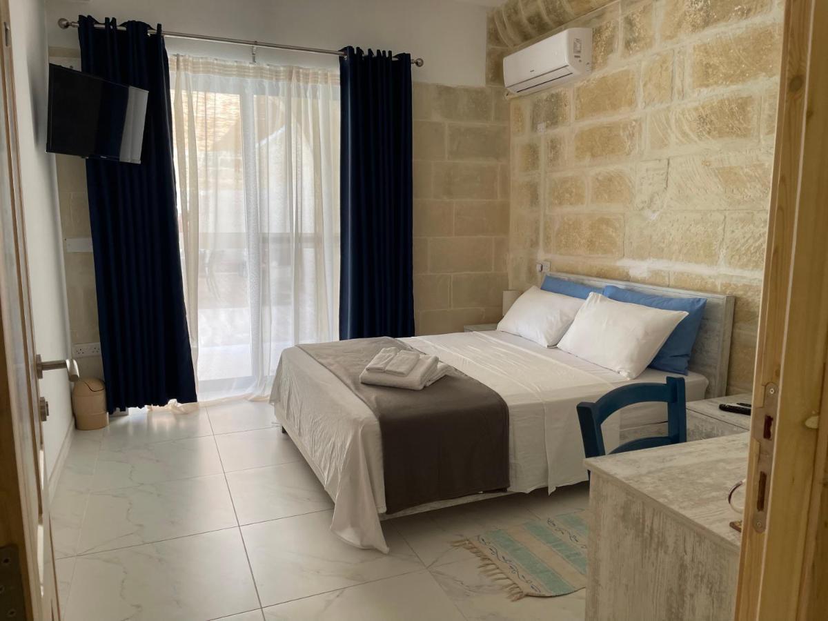 Bed and Breakfast Fiftyfour West Boutique Living Għarb Exteriér fotografie